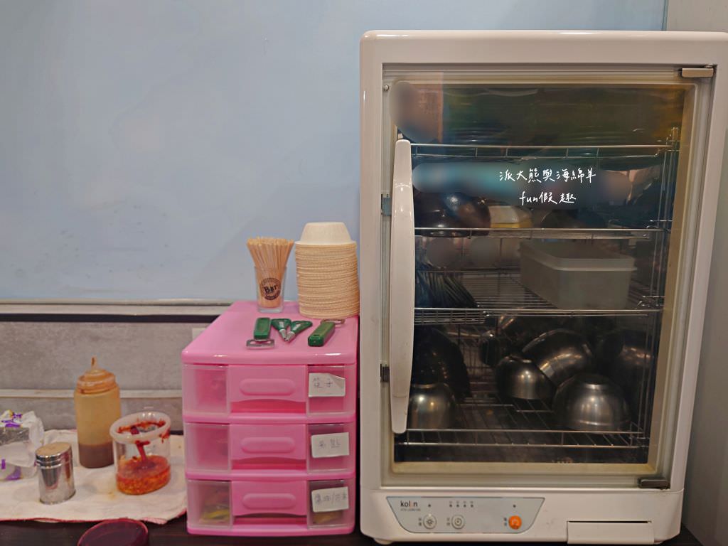 蚵仔嫂︱爆漿熔岩起司與湖口新鮮老蚵完美結合的創意吃法，還有超大碗平價海鮮粥，來中壢必吃在地古早好滋味～112