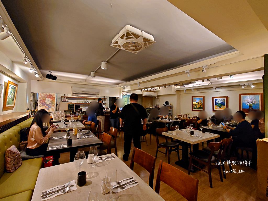 班尼拉香草歐廚︱鬧中取靜的歐式鄉村風餐館，主廚別出心裁，高水準演繹各種精緻歐風餐點，113年雷浩斯餐酒會指定包場餐廳，精選瓶中信6款酒品醉對味!!!