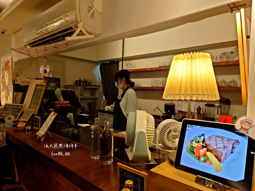 班尼拉香草歐廚︱鬧中取靜的歐式鄉村風餐館，主廚別出心裁，高水準演繹各種精緻歐風餐點，113年雷浩斯餐酒會指定包場餐廳，精選瓶中信6款酒品醉對味!!!