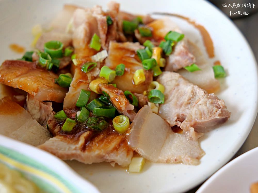 葉家意麵老店-南陽店︱屹立南投市南陽市場數十年的南投意麵,餐點美味份量大,是充滿在地特色的傳統日常早午餐~位址是921重建後,葉家意麵有2家,目前連孫輩都也在幫忙囉! - 第27張圖 葉家意麵老店-南陽店︱屹立南投市南陽市場數十年的南投意麵,餐點美味份量大,是充滿在地特色的傳統日常早午餐~位址是921重建後,葉家意麵有2家,目前連孫輩都也在幫忙囉!