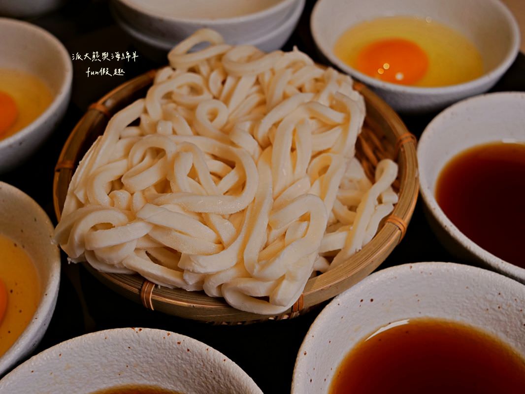 湫禾 壽喜燒︱草屯首家壽喜燒專賣店，唯美日式用餐空間，完美比例壽喜燒湯頭加上高檔精緻日本A5和牛，不僅共譜美味餐飲盛宴，更開啟草屯火鍋新篇章!!!