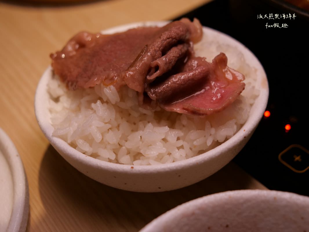 湫禾 壽喜燒︱草屯首家壽喜燒專賣店,唯美日式用餐空間,完美比例壽喜燒湯頭加上高檔精緻日本A5和牛,不僅共譜美味餐飲盛宴,更開啟草屯火鍋新篇章!!! - 第22張圖 湫禾 壽喜燒︱草屯首家壽喜燒專賣店,唯美日式用餐空間,完美比例壽喜燒湯頭加上高檔精緻日本A5和牛,不僅共譜美味餐飲盛宴,更開啟草屯火鍋新篇章!!!