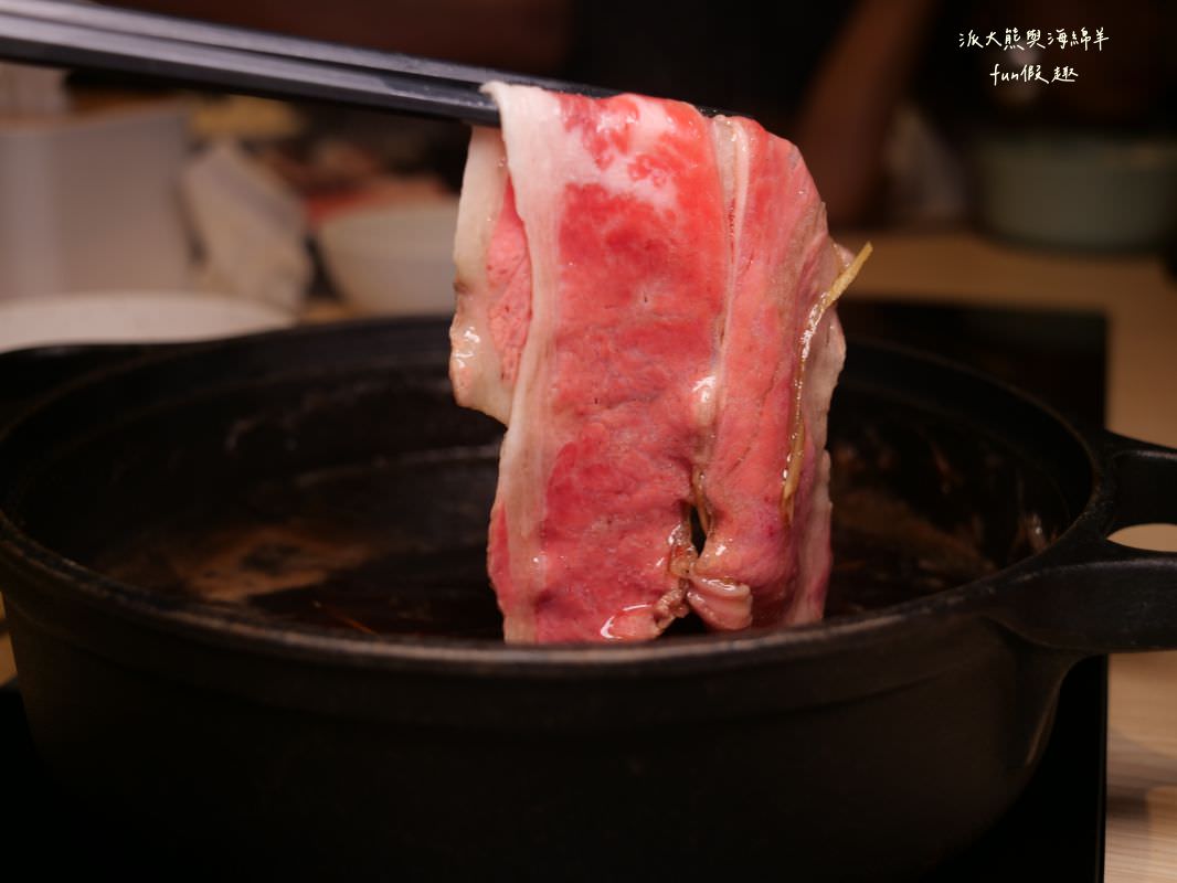 湫禾 壽喜燒︱草屯首家壽喜燒專賣店，唯美日式用餐空間，完美比例壽喜燒湯頭加上高檔精緻日本A5和牛，不僅共譜美味餐飲盛宴，更開啟草屯火鍋新篇章!!!
