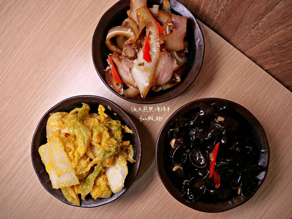 林記飯館-草屯店︱草屯明賢街平價古早味小吃，老闆精心調配國民美食滷肉飯，肥瘦口味任君挑選，搭配暖胃飄香燉盅湯品及精緻滷味小菜，構築簡單樸實在地好滋味～@合作體驗