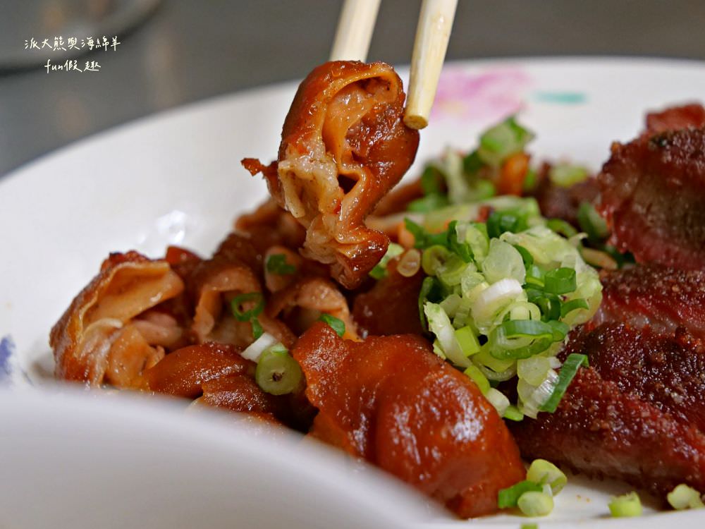 玉森宵餚︱草屯深夜食堂，在地人的口袋名單，隱藏街巷間的宵夜美食，簡樸滋味越晚越飄香!!下午5點半開賣～