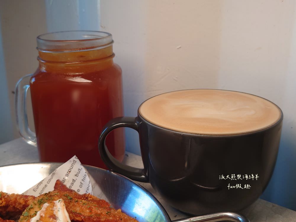 B1brekky︱草屯必吃貨櫃屋早午餐,注入創意元素的藍色雙層貨櫃,承載老闆精心擘劃各種異國風味美食,不定時更換菜單讓早午餐充滿驚喜又享受~呷島商行聯名 - 第61張圖 B1brekky︱草屯必吃貨櫃屋早午餐,注入創意元素的藍色雙層貨櫃,承載老闆精心擘劃各種異國風味美食,不定時更換菜單讓早午餐充滿驚喜又享受~呷島商行聯名