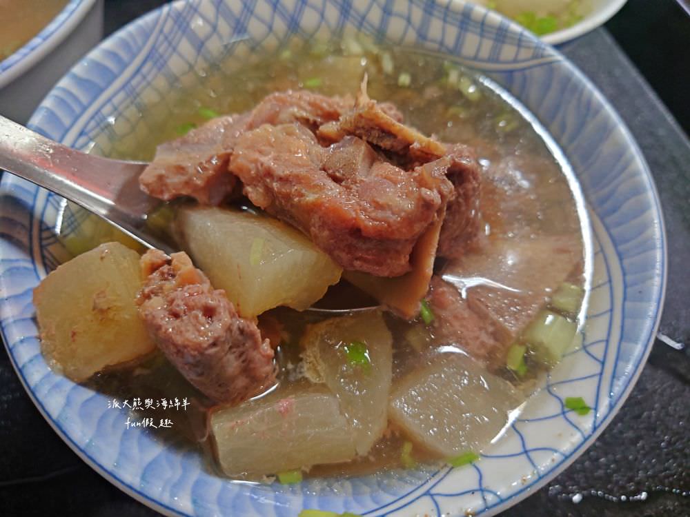 蘇澳港廟口廖榮川米糕︱超過50年的宜蘭南方澳獨特米糕飯，隱藏南天宮金媽祖廟巷子裡的古早味在地美食，餐點美味便宜實在～