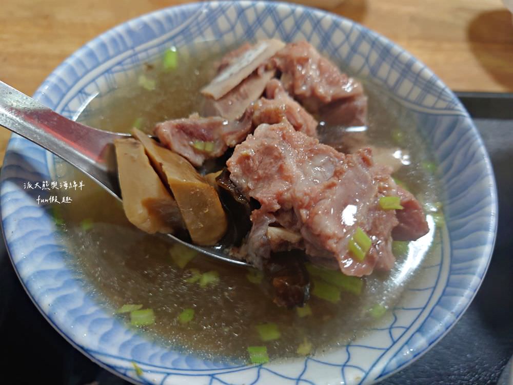 蘇澳港廟口廖榮川米糕︱超過50年的宜蘭南方澳獨特米糕飯,隱藏南天宮金媽祖廟巷子裡的古早味在地美食,餐點美味便宜實在~ - 第19張圖 蘇澳港廟口廖榮川米糕︱超過50年的宜蘭南方澳獨特米糕飯,隱藏南天宮金媽祖廟巷子裡的古早味在地美食,餐點美味便宜實在~