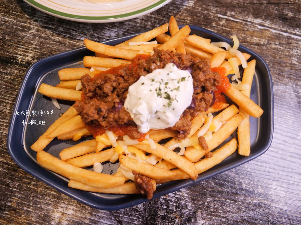 三隻無尾熊Three Koalas︱免飛南半球，在花蓮就能享受道地澳洲料理，從前菜、正餐、輕食、甜點、披薩、飲品、調酒等多元餐點應有盡有，餐點平價美味，店內更設置兒童遊憩專屬小天地，可以滿足大小朋友們各種需求!!!2009年開幕～