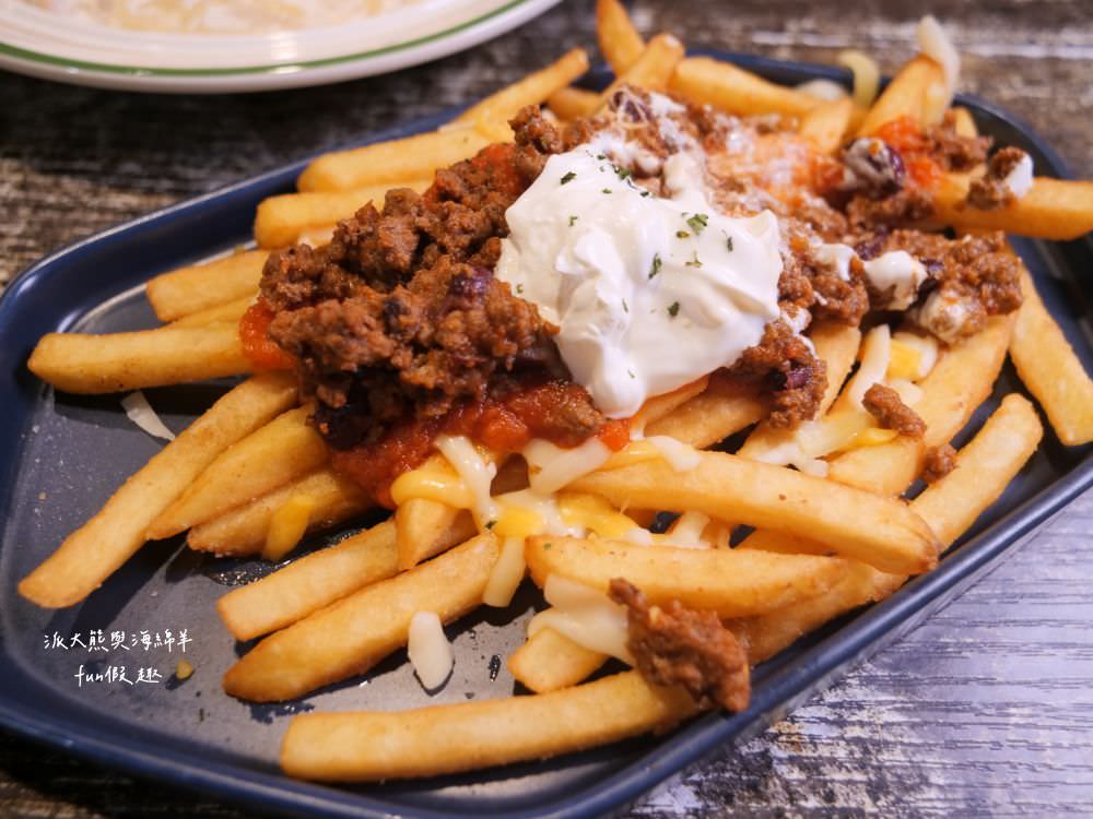 三隻無尾熊Three Koalas︱免飛南半球，在花蓮就能享受道地澳洲料理，從前菜、正餐、輕食、甜點、披薩、飲品、調酒等多元餐點應有盡有，餐點平價美味，店內更設置兒童遊憩專屬小天地，可以滿足大小朋友們各種需求!!!2009年開幕～