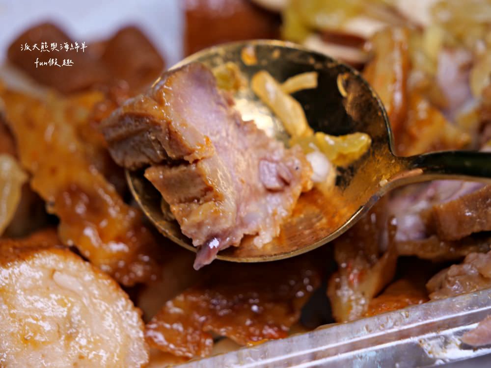 儂來港式滷味｜草屯碧山路路邊系美食，在地人不想告訴你的口袋名單，獨特港式乾滷味每日午後三點開賣，食材有限賣完為止，晚來就只能下回請早!!!