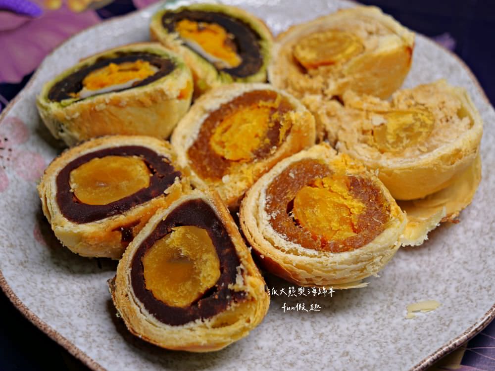 金葡萄蛋黃酥-總店佳里興｜來自台南佳里傳承3代的蛋黃酥，6種口味選擇多元，每種都皮酥餡足不甜膩，是中秋佳節或年節送禮最佳伴手禮，目前已有永康復國及高雄鳳山等兩家分店!!!～