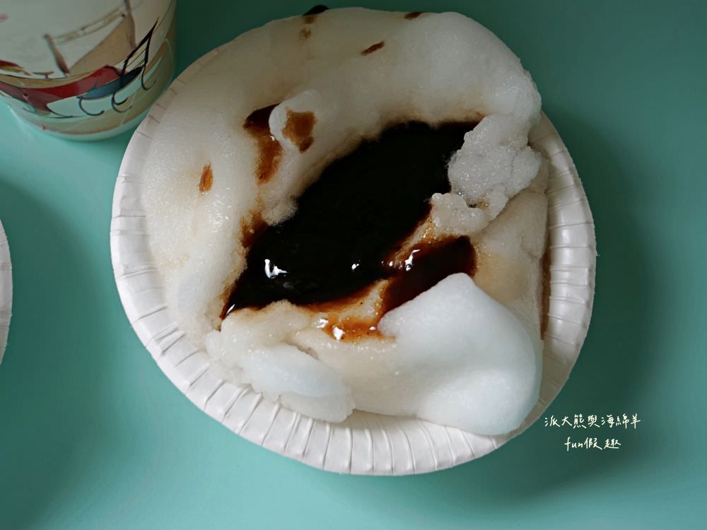 銀鋒冰果室｜鹽水八角樓旁的古早味冰果室，傳承3代歷時逾一甲子，早期鹽水相親最佳選擇場所，一碗招牌紅豆牛奶月見冰湊成無數男女成家，堪稱冰品界的月老廟！