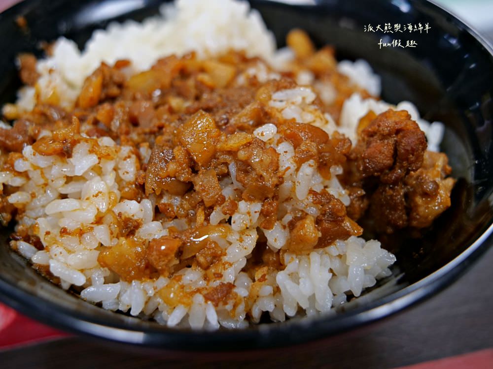 阿妙意麵︱鄰近鹽水點心城的特色美食，用餐時間人潮大爆滿！簡樸餐點充滿傳統好滋味，不僅是在地人的口袋名單，更是觀光客來鹽水不可錯過的必吃美食～創立於103.5月（月津港燈節期間賣完為止，想吃要趁早）