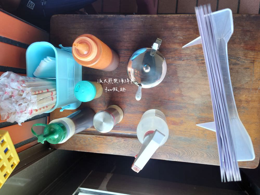 阿瑞肉羹麵︱雲林口湖巷弄隱藏在地美食，餐點美味價格實惠，店內充滿著人情味，不可錯過招牌紅燒排骨麵與肉羹系列!!!評價有4.6顆星以上～