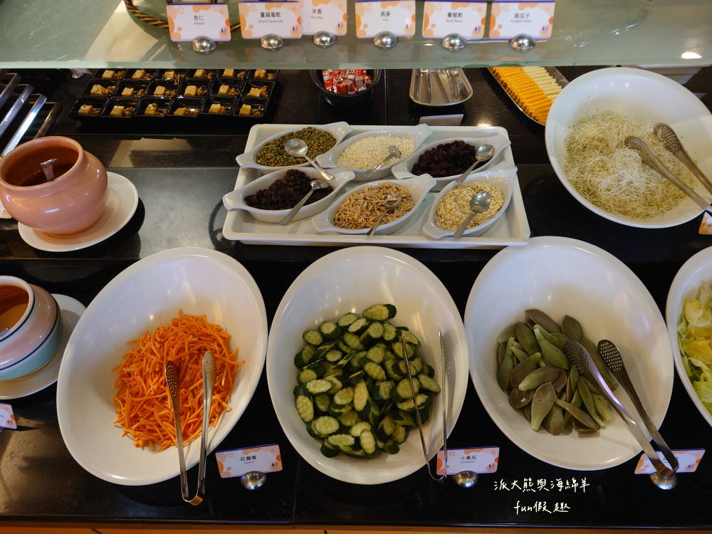 墾丁夏都沙灘酒店餐點（Chateau Beach Resort）︱鄰近墾丁大街，絕美海灘直通客房，沉浸式享受陽光沙灘及徐徐海風，感受慵懶奢華的美好假期︱餐食篇