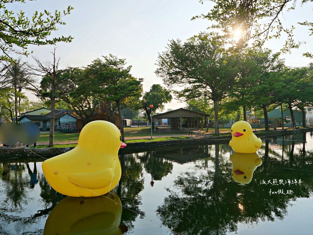 學甲蜀葵花文化節★4月花況.臺南學甲年度盛事.欣賞五顏六色的蜀葵花、鼠尾草、百日草、雞冠花、萬壽菊描繪出光華里民活動中心最美的必逛花海,也別忘了品嘗學甲必吃的美食唷!來個學甲一日遊吧~ - 第57張圖 學甲蜀葵花文化節★4月花況.臺南學甲年度盛事.欣賞五顏六色的蜀葵花、鼠尾草、百日草、雞冠花、萬壽菊描繪出光華里民活動中心最美的必逛花海,也別忘了品嘗學甲必吃的美食唷!來個學甲一日遊吧~