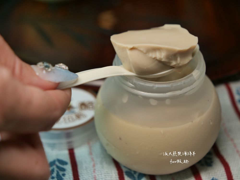 小雞伯爵奶酪｜來自臺南歸仁新開幕甜點品牌，每日新鮮手作奶酪，無添加鮮奶油低負擔，美味更是不打折扣!!!奶酪組合買4送1優惠～合作體驗✓