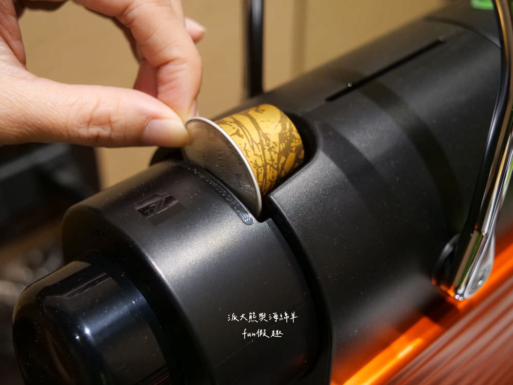 柯達大飯店 台北二店（K Hotel Taipei II）︱距離民權西路捷運站步行只要5分鐘，集簡約、舒適、交通等多項優點，性價比高且鬧中取靜，每個房型都有提供浴缸，臺北中山優質飯店推薦&夜訪大稻埕碼頭貨櫃市集!!!