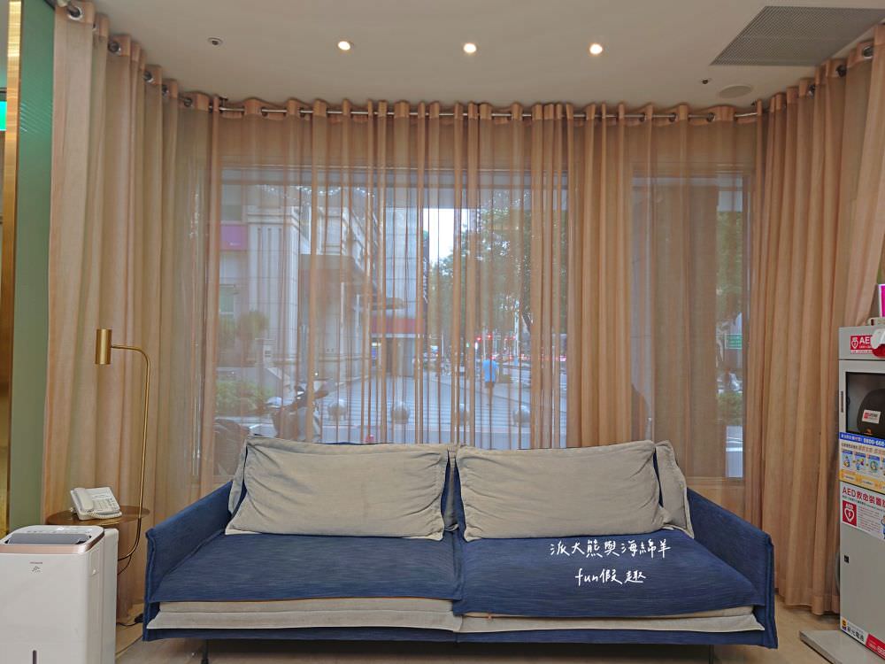 柯達大飯店 台北二店（K Hotel Taipei II）︱距離民權西路捷運站步行只要5分鐘，集簡約、舒適、交通等多項優點，性價比高且鬧中取靜，每個房型都有提供浴缸，臺北中山優質飯店推薦&夜訪大稻埕碼頭貨櫃市集!!!