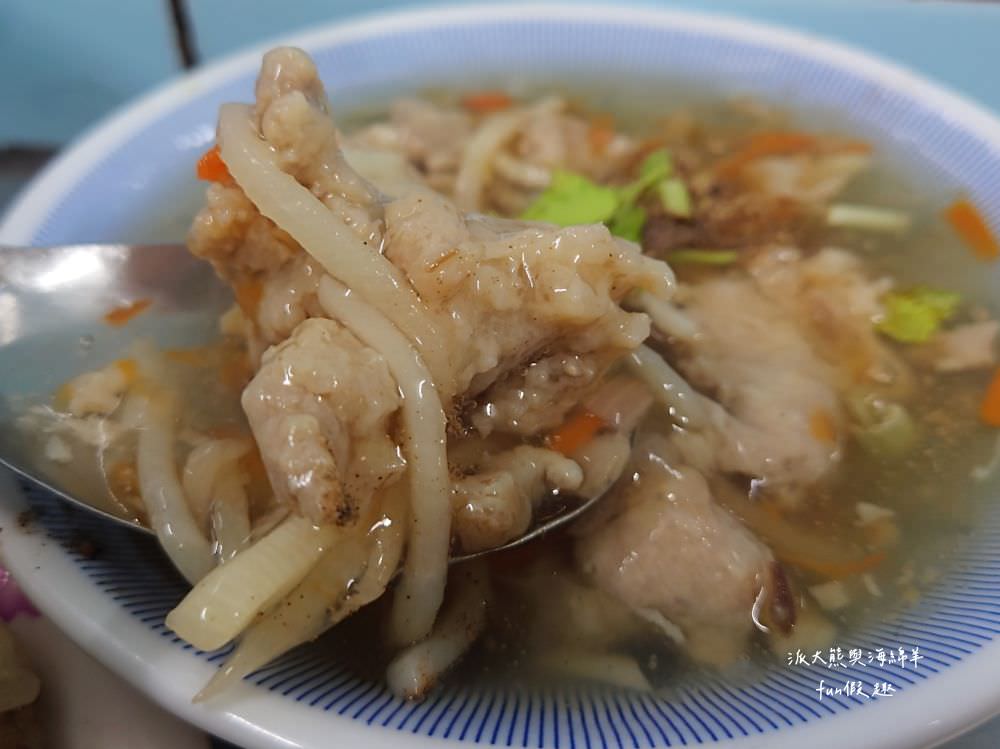 永芳亭扁食肉粽|豐原廟東夜市必吃平價美食,飄香超過80年老字號,在地人從小吃到大的簡單樸實古早好滋味!!! - 第15張圖 永芳亭扁食肉粽|豐原廟東夜市必吃平價美食,飄香超過80年老字號,在地人從小吃到大的簡單樸實古早好滋味!!!