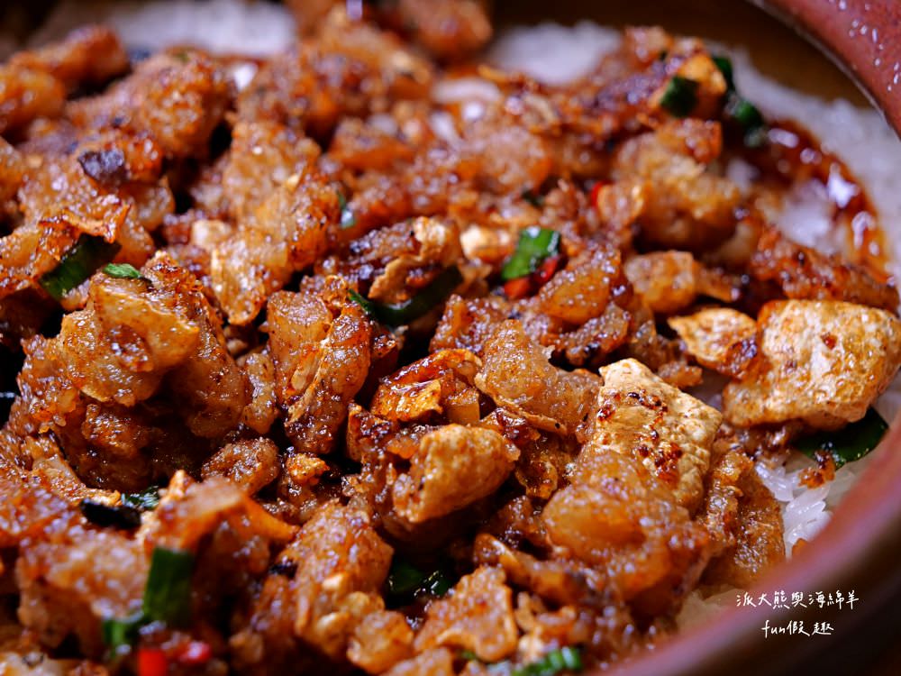 金都餐廳｜南投埔里也有揚名海內外國宴級餐廳，結合在地食材並將台菜料理注入創意元素，完成一道道充滿臺式文化的精緻國宴大菜，高貴不貴好享受!!!春節年菜圍爐好選擇～1994年創立～