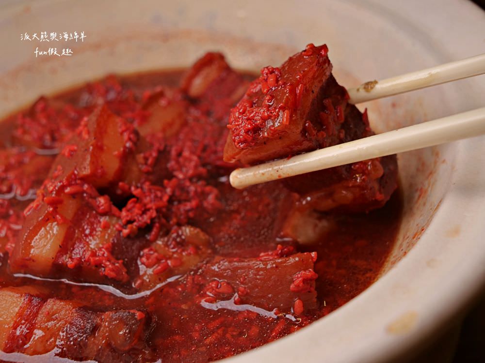 金都餐廳｜南投埔里也有揚名海內外國宴級餐廳，結合在地食材並將台菜料理注入創意元素，完成一道道充滿臺式文化的精緻國宴大菜，高貴不貴好享受!!!春節年菜圍爐好選擇～1994年創立～