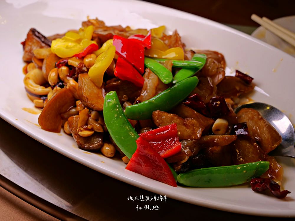 金都餐廳｜南投埔里也有揚名海內外國宴級餐廳，結合在地食材並將台菜料理注入創意元素，完成一道道充滿臺式文化的精緻國宴大菜，高貴不貴好享受!!!春節年菜圍爐好選擇～1994年創立～