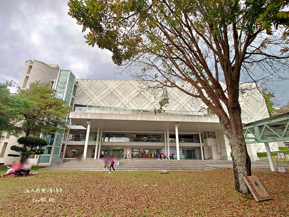 一日咖啡｜草屯手工藝中心生活工藝館1F高質感手沖咖啡，結合在地手工藝，秉持什一堂烘焙坊與Sundawn Coffee Roaster日晨咖啡的好手藝，咖啡、飲品與甜點都很優的文青咖啡廳!!!周末家庭親子旅遊好去處+1～