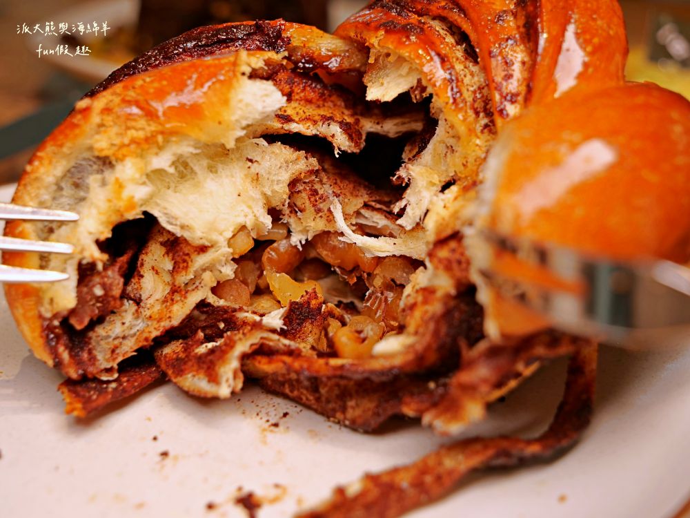 一日咖啡|草屯手工藝中心生活工藝館1F高質感手沖咖啡,結合在地手工藝,秉持什一堂烘焙坊與Sundawn Coffee Roaster日晨咖啡的好手藝,咖啡、飲品與甜點都很優的文青咖啡廳!!!周末家庭親子旅遊好去處+1~ - 第30張圖 一日咖啡|草屯手工藝中心生活工藝館1F高質感手沖咖啡,結合在地手工藝,秉持什一堂烘焙坊與Sundawn Coffee Roaster日晨咖啡的好手藝,咖啡、飲品與甜點都很優的文青咖啡廳!!!周末家庭親子旅遊好去處+1~