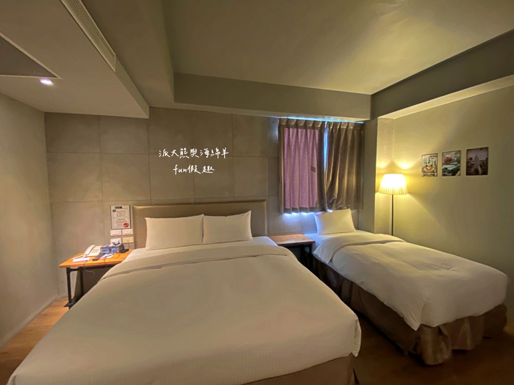 圖森文旅（Tourism Inn）︱鄰近永康車站及國道1號交流道的簡約商務型文旅，結合文青與輕工業裝潢風格，文旅麻雀雖小但五臟俱全的平價優質好選擇，頂樓還有絕美玻璃屋親子可欣賞無敵夜景!!!105年開幕～