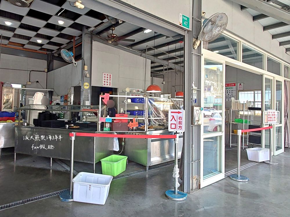 展哥虱目魚粥（永通2店）｜研發推出砂鍋魚頭新創菜色進行差異化經營，臺南學甲特產虱目魚料理新起之秀，二代延續永通總店的鮮甜無刺魚湯，寬敞空間的舒適用餐好選擇～