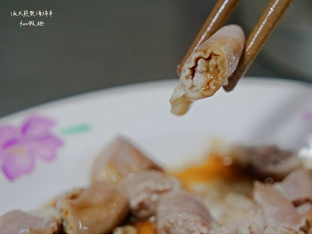 民權街92巷意麵老店｜南投市隱藏巷弄裡在地美食，從下午3點開始營業到宵夜的南投意麵，每種餐點都是超親民銅板價，夜裡嘴饞發作就來這裡享受飄香數十載的阿公阿嬤好手藝～