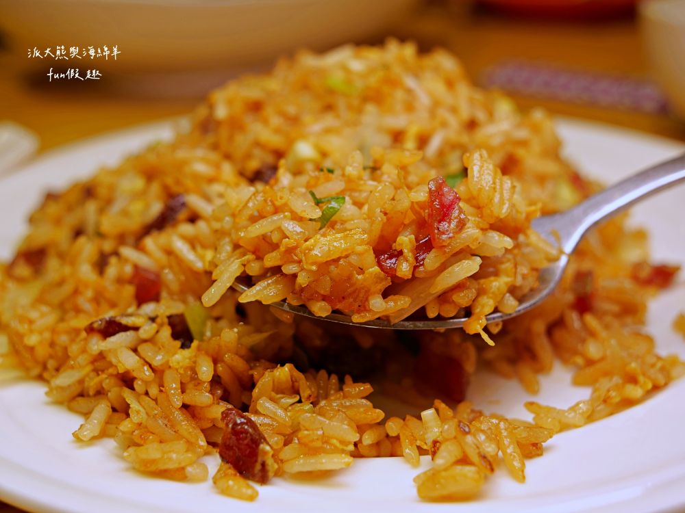 港飲港食茶餐廳｜花蓮也能吃到正宗道地港式茶餐廳，由土生土長的香港大廚還原各種港點風味，是花蓮必吃平價港飲優質首選美食!上午11點開始營業～