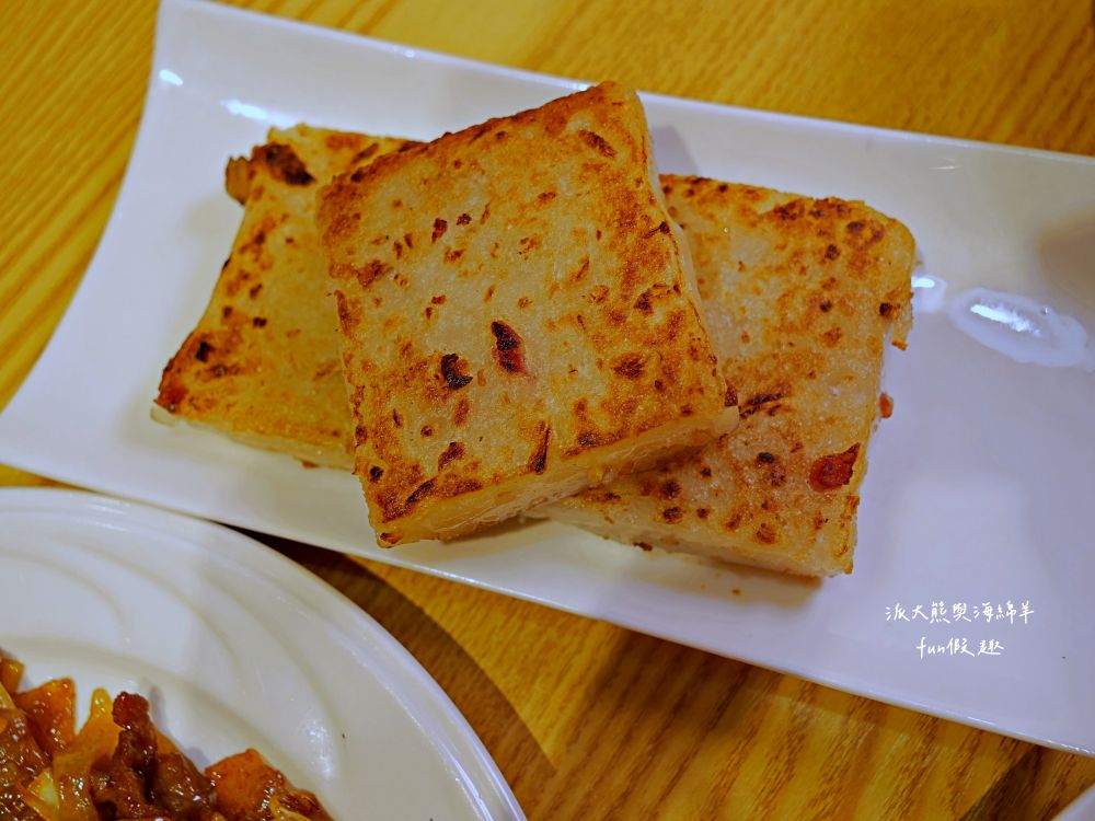 港飲港食茶餐廳｜花蓮也能吃到正宗道地港式茶餐廳，由土生土長的香港大廚還原各種港點風味，是花蓮必吃平價港飲優質首選美食!上午11點開始營業～