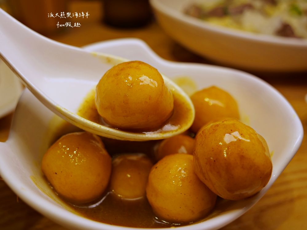港飲港食茶餐廳｜花蓮也能吃到正宗道地港式茶餐廳，由土生土長的香港大廚還原各種港點風味，是花蓮必吃平價港飲優質首選美食!上午11點開始營業～