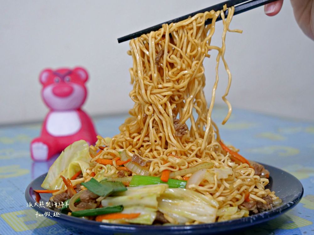 禾家食堂｜臺南學甲中山路的溫馨食堂，夏日內用冷氣供應，推薦獨家秘製炒泡麵與蔥爆蓋飯，用心手做好滋味～110年底開幕
