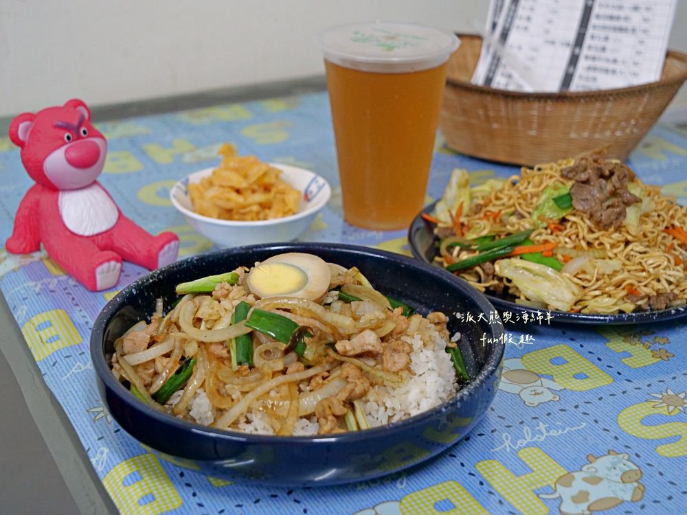 禾家食堂｜臺南學甲中山路的溫馨食堂，夏日內用冷氣供應，推薦獨家秘製炒泡麵與蔥爆蓋飯，用心手做好滋味～110年底開幕