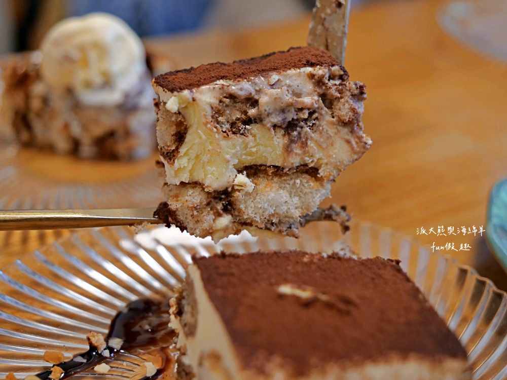 SabiSabi Coffee&Sweets｜被神級肉桂捲佐冰淇淋所耽誤的老宅咖啡廳，隱身花蓮美崙巷弄之間，午後來杯西西里氣泡檸檬美式搭配大人味提拉米蘇，感受洄瀾慵懶慢活步調～原創始店Wasabi coffee 的美崙2號店