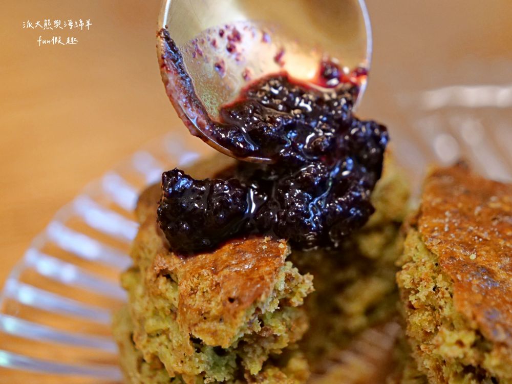 SabiSabi Coffee&Sweets｜被神級肉桂捲佐冰淇淋所耽誤的老宅咖啡廳，隱身花蓮美崙巷弄之間，午後來杯西西里氣泡檸檬美式搭配大人味提拉米蘇，感受洄瀾慵懶慢活步調～原創始店Wasabi coffee 的美崙2號店