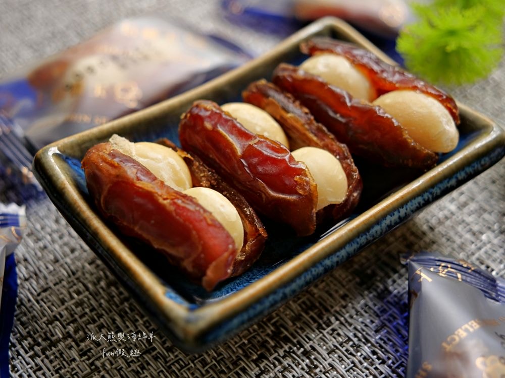 上信饌玉伴手禮｜2024中秋送禮最體面高質感首選，晚霞月昇共3種精美款式禮盒，熱銷品夏威夷豆塔、椒香豆塔、夏威夷潛艇、南棗核桃糕、太妃糖、堅果棒通通有，還有節氣限定必吃柚子酥，產品嚴選食材、美味健康涮嘴，送禮自用兩相宜，還可以指定期間到貨唷!!