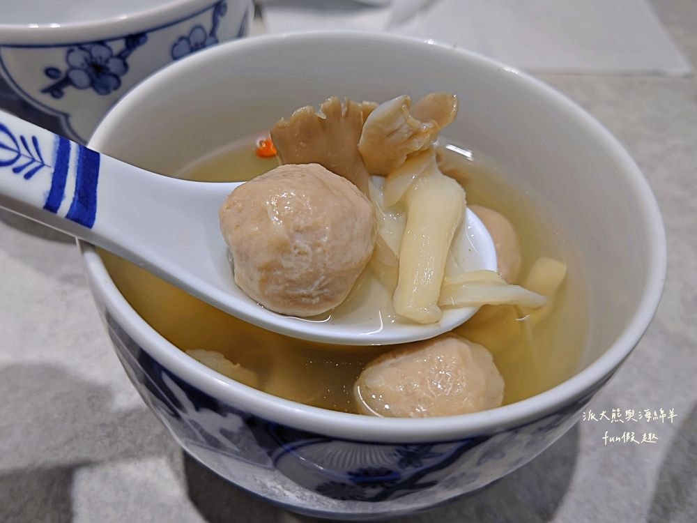 夥拌麵｜老宅改建並注入文青靈魂的優質平價麵館，臺中後火車站銅板美食，走8分鐘來互助街裡享用溫馨夥拌麵～