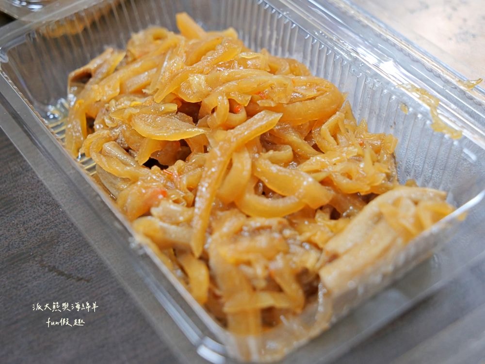 明天來吃不要錢︱用餐時間人潮大爆滿，老闆人超級NICE～古早味南投意麵與清爽解膩高山冷泡茶，在人情味調劑下，編織出南投早市最美麗的風景!!113.5月換新址囉～