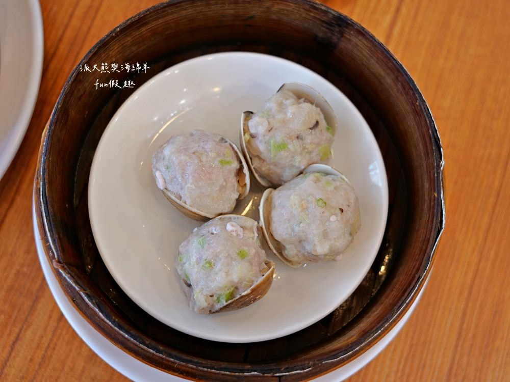 龍點心（港式點心）｜臺南永康老宅裡平價港式茶飲，餐點道地、用料實在、師傅廚藝高，即使深藏巷弄也能高朋滿座，推薦必吃腸粉、蝦餃皇、燒賣皇、小籠湯包、鮮蝦腐皮卷、脆皮流沙包！！！谷歌評價超過4.3顆星