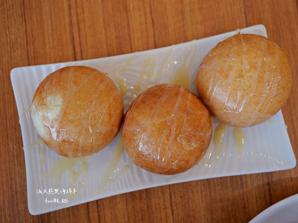 龍點心（港式點心）｜臺南永康老宅裡平價港式茶飲，餐點道地、用料實在、師傅廚藝高，即使深藏巷弄也能高朋滿座，推薦必吃腸粉、蝦餃皇、燒賣皇、小籠湯包、鮮蝦腐皮卷、脆皮流沙包！！！谷歌評價超過4.3顆星
