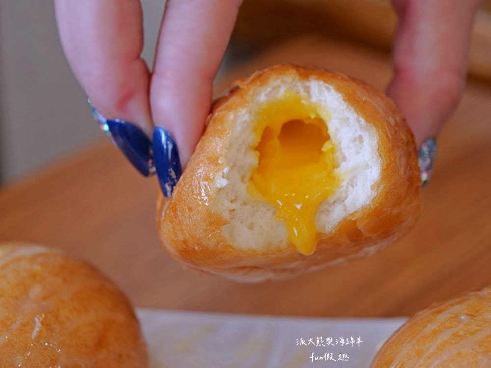 龍點心（港式點心）｜臺南永康老宅裡平價港式茶飲，餐點道地、用料實在、師傅廚藝高，即使深藏巷弄也能高朋滿座，推薦必吃腸粉、蝦餃皇、燒賣皇、小籠湯包、鮮蝦腐皮卷、脆皮流沙包！！！谷歌評價超過4.3顆星