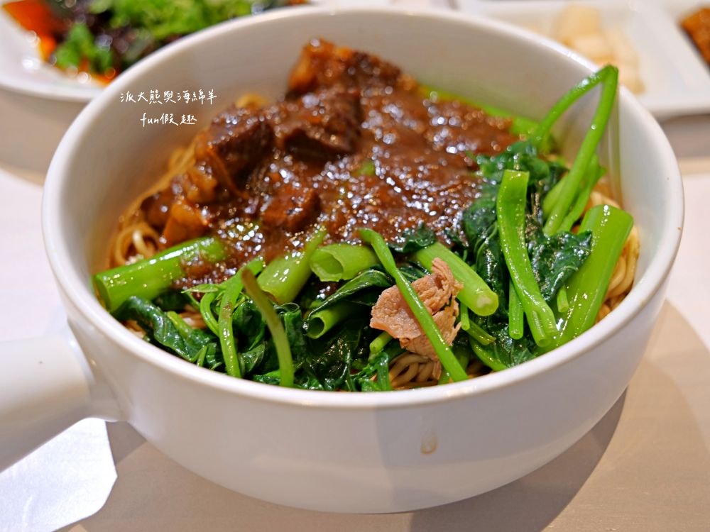 SS65醬湯研究院︱草屯絕美貨櫃屋美食再+1,精心燉煮5種口味秘製老火湯&主廚限定早午餐及特餐,搭配多項獨家特調醬汁,讓人從早到晚都吃不膩,好吃好看又好拍!!!(原姚吱吱秘制老火湯麻辣燙)~ - 第78張圖 SS65醬湯研究院︱草屯絕美貨櫃屋美食再+1,精心燉煮5種口味秘製老火湯&主廚限定早午餐及特餐,搭配多項獨家特調醬汁,讓人從早到晚都吃不膩,好吃好看又好拍!!!(原姚吱吱秘制老火湯麻辣燙)~