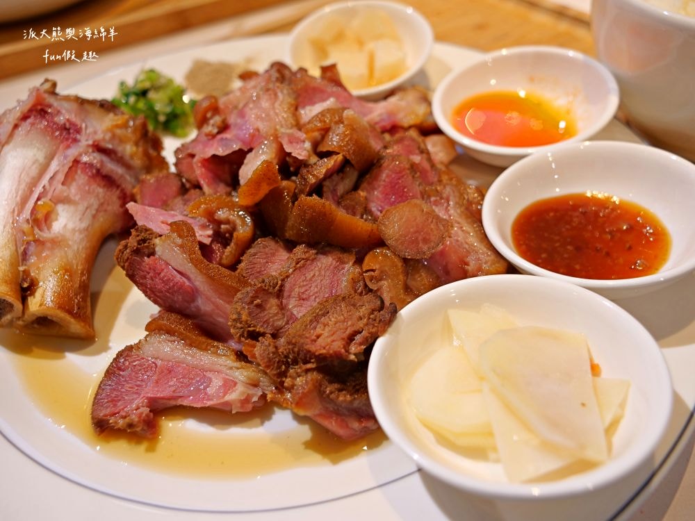SS65醬湯研究院︱草屯絕美貨櫃屋美食再+1,精心燉煮5種口味秘製老火湯&主廚限定早午餐及特餐,搭配多項獨家特調醬汁,讓人從早到晚都吃不膩,好吃好看又好拍!!!(原姚吱吱秘制老火湯麻辣燙)~ - 第84張圖 SS65醬湯研究院︱草屯絕美貨櫃屋美食再+1,精心燉煮5種口味秘製老火湯&主廚限定早午餐及特餐,搭配多項獨家特調醬汁,讓人從早到晚都吃不膩,好吃好看又好拍!!!(原姚吱吱秘制老火湯麻辣燙)~