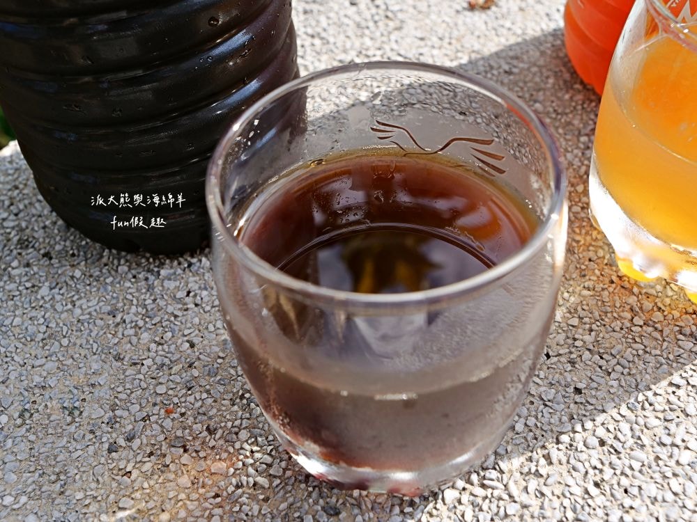 炎術︱南投埔里必喝飲料店，標榜天然無添加，以冬瓜&青草為兩大茶品為基底，延續炎姓前輩精神，調配出多種新創口味飲品，清涼消暑又解渴，還有新鮮果汁與季節限定產品唷!!!每次經過必買～入圍南投100碗美食