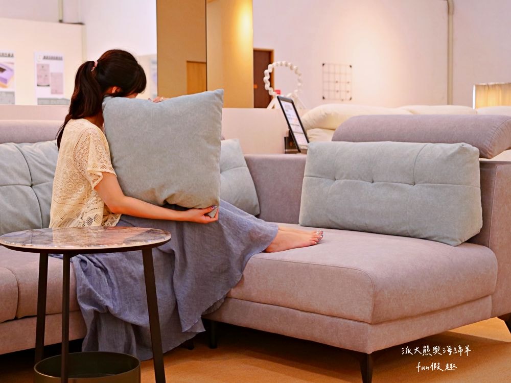 B&S布可思椅︱台中太平新開幕！35年工廠經驗，專注手工布沙發&舒柔床墊，過去專做知名沙發，現推出首家實體體驗館，設計百變，真正工廠直營，價格超有感，首家門市在太平，未來北中南將陸續開店！@合作體驗